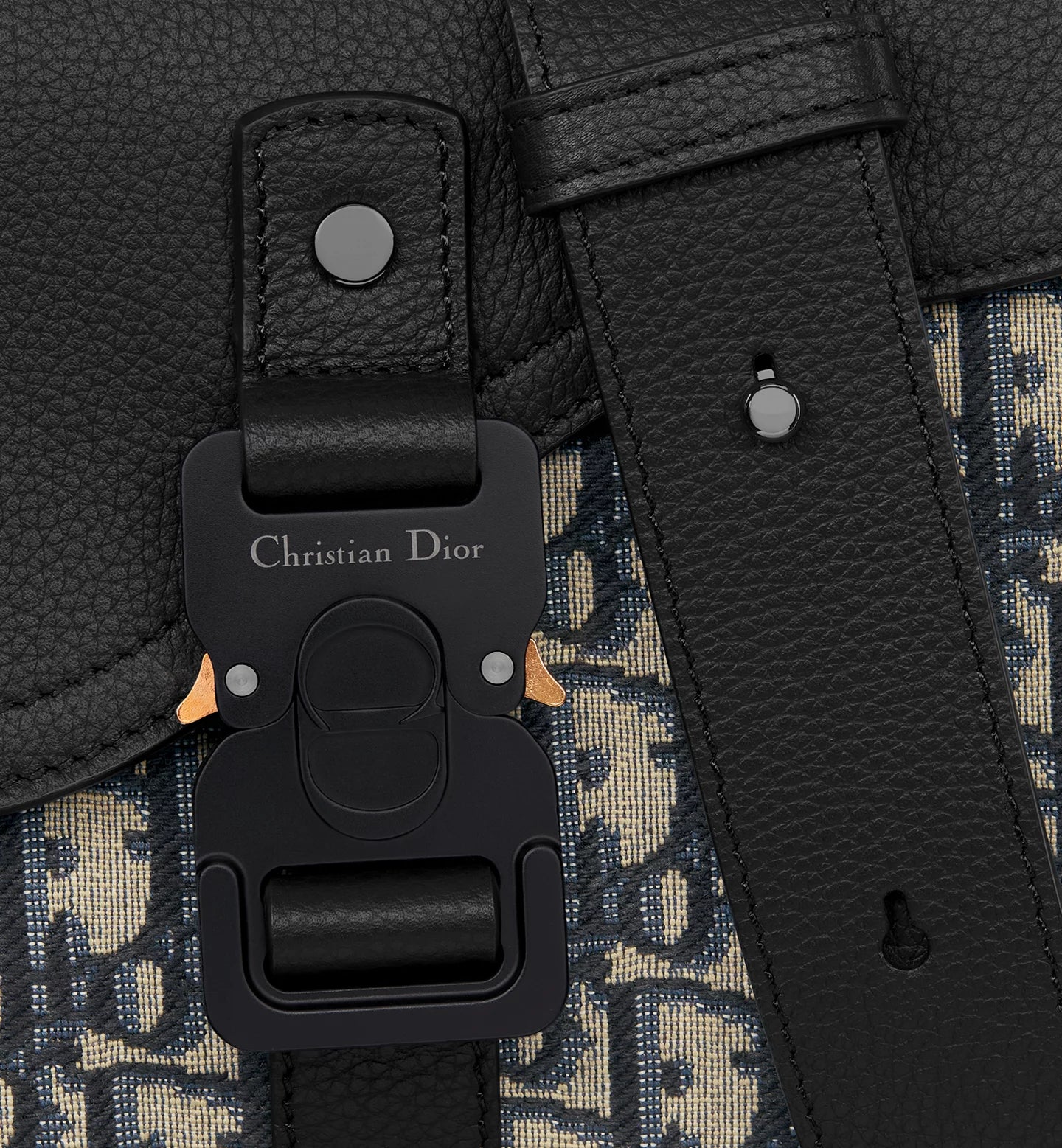 Small Saddle Messenger Bag with Flap