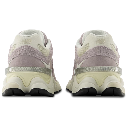 New Balance 9060 Truffle Salt-Timberwolf