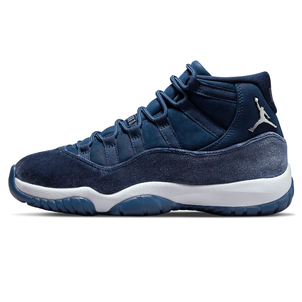 Air Jordan 11 Retro 'Midnight Navy Velvet'