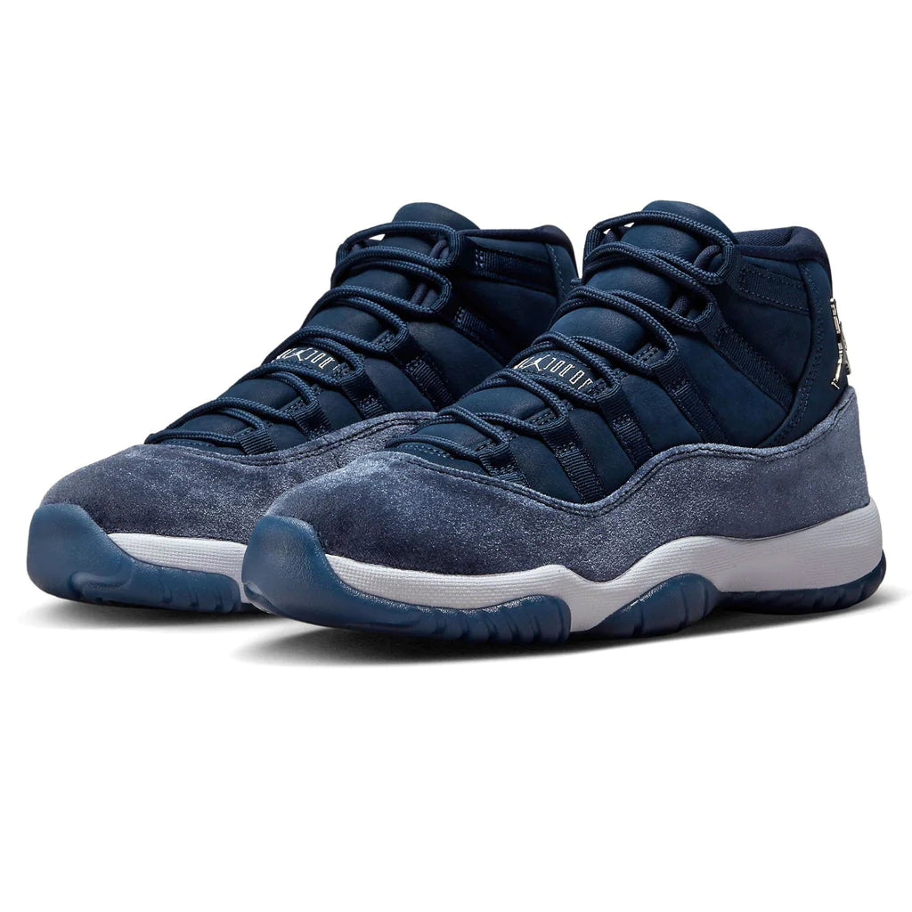 Air Jordan 11 Retro 'Midnight Navy Velvet'