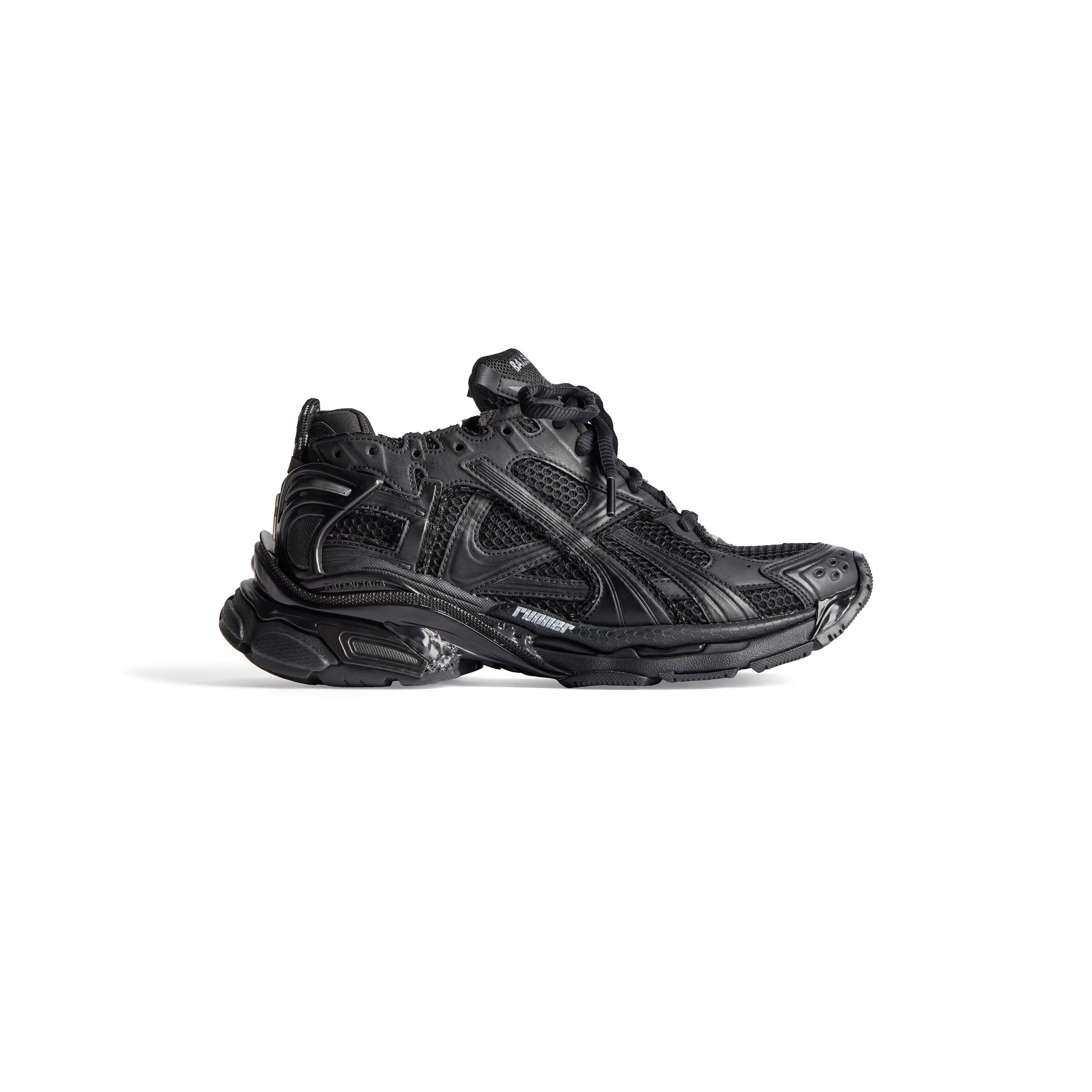 Men's Runner Trainers in Black
