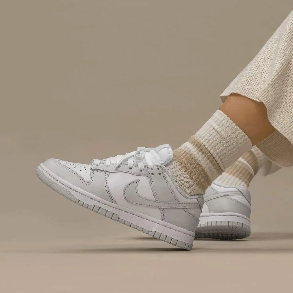 Nike Dunk Low Wmns 'Photon Dust'